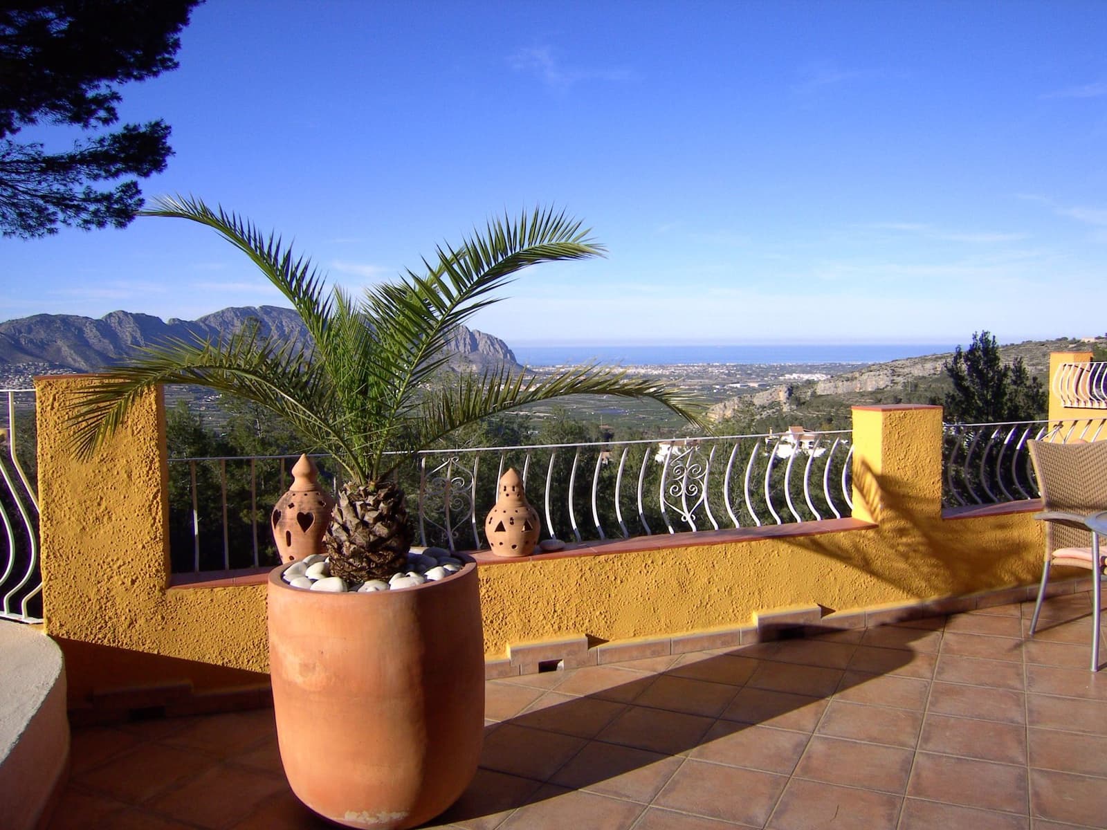 4 soveværelse Villa til salg i Benidoleig med swimmingpool garage - € 465.000 (Ref: 8052398)