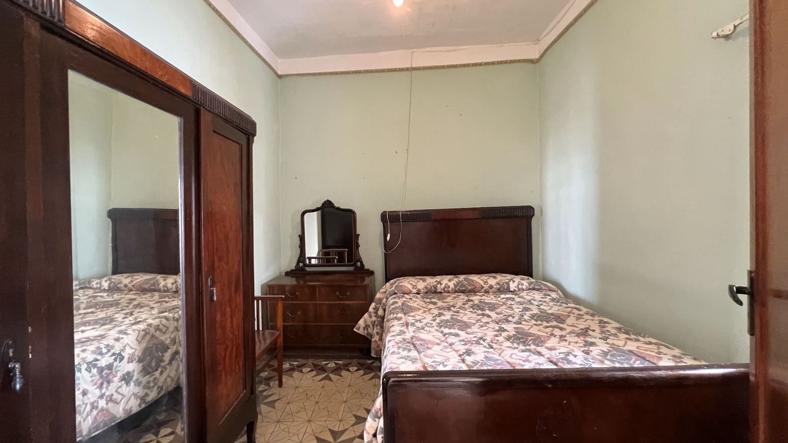 5 slaapkamer Huis te koop in Benidoleig - € 168.000 (Ref: 8398301)