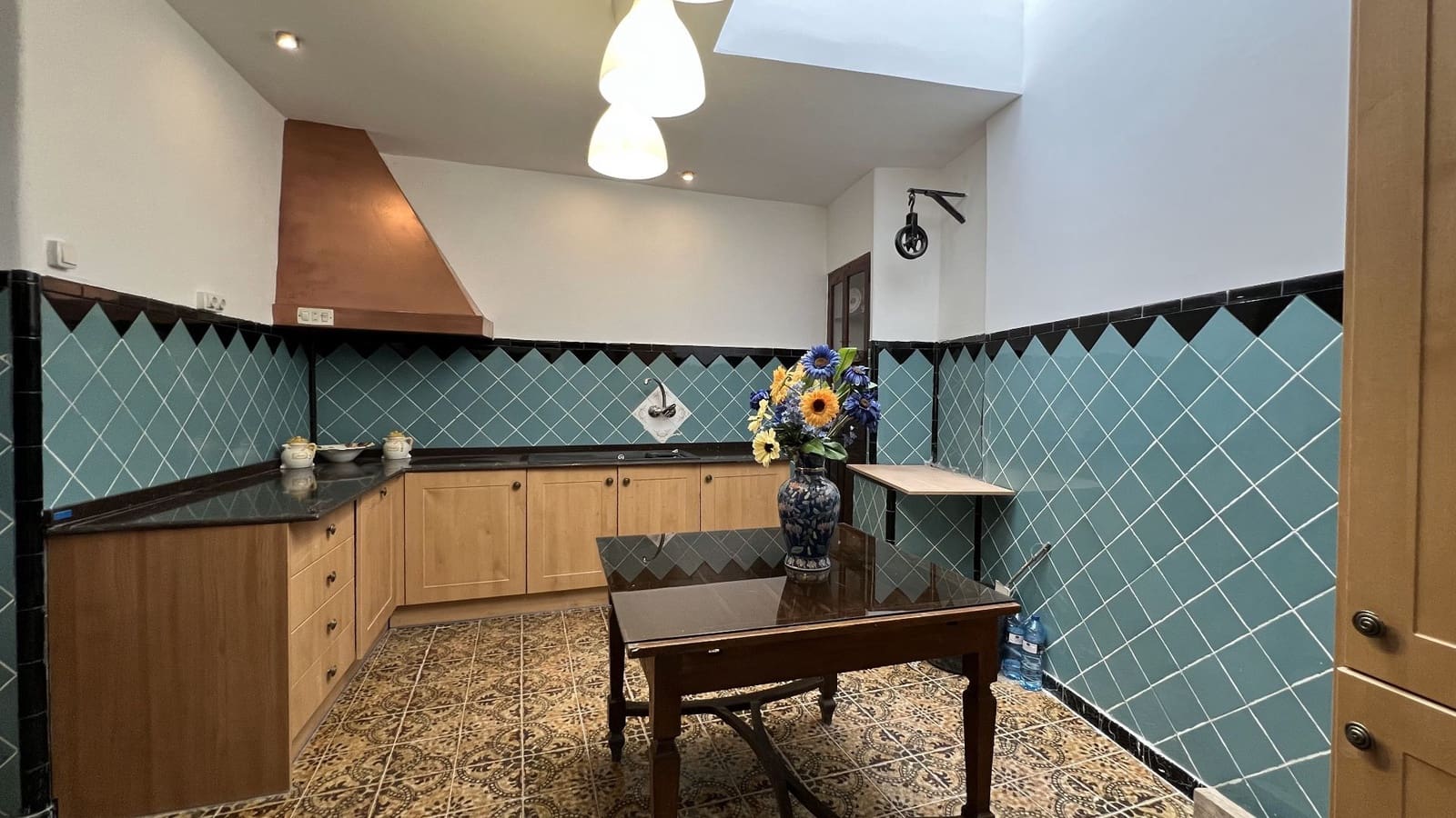 5 slaapkamer Huis te koop in Benidoleig - € 168.000 (Ref: 8398301)