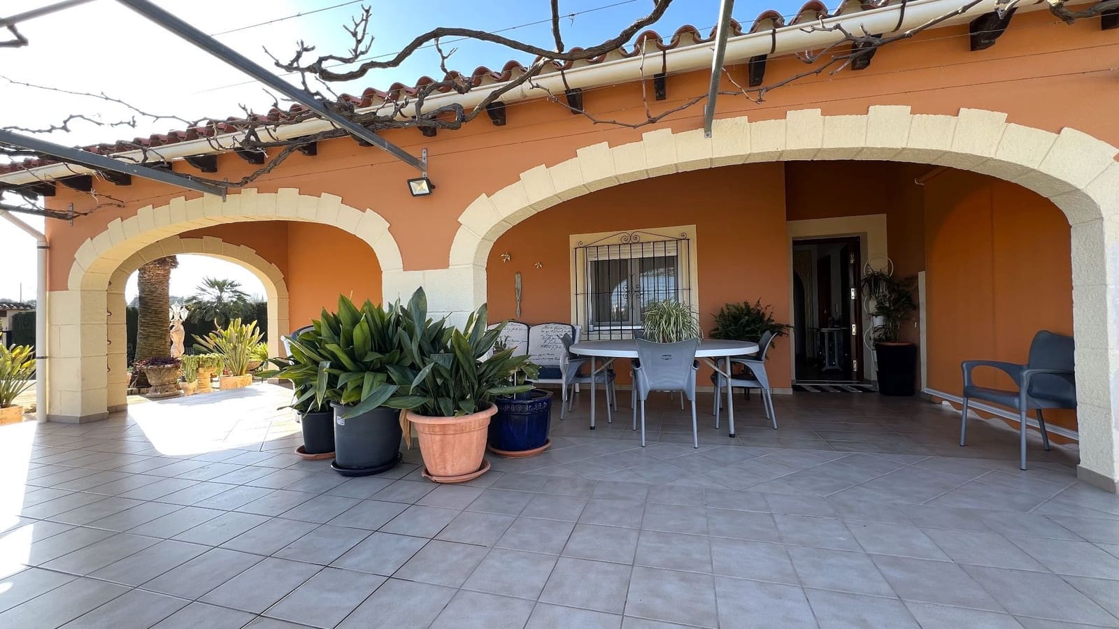 3 soveværelse Villa til salg i La Xara med swimmingpool garage - € 850.000 (Ref: 8789108)