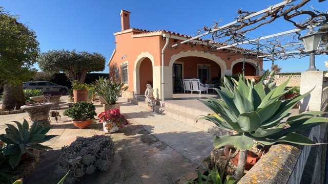 3 soveværelse Villa til salg i La Xara, Dénia med swimmingpool garage - € 850.000 (Ref: 8789108)