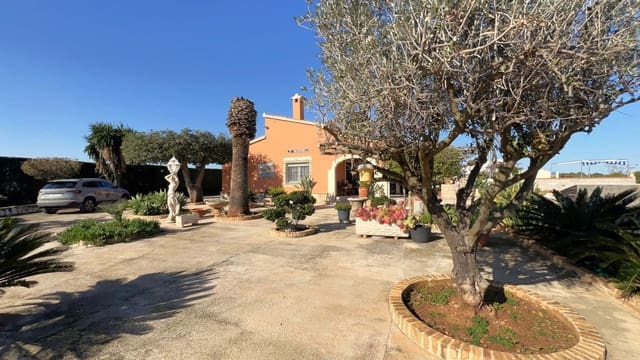 3 soveværelse Villa til salg i La Xara, Dénia med swimmingpool garage - € 850.000 (Ref: 8789108)