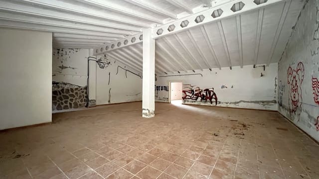 3 bedroom Villa for sale in Castell de Castells with garage - € 250,000 (Ref: 8866906)