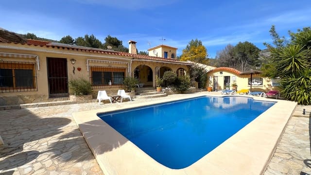 5 bedroom Villa for sale in Castell de Castells with pool garage - € 570,000 (Ref: 8899752)