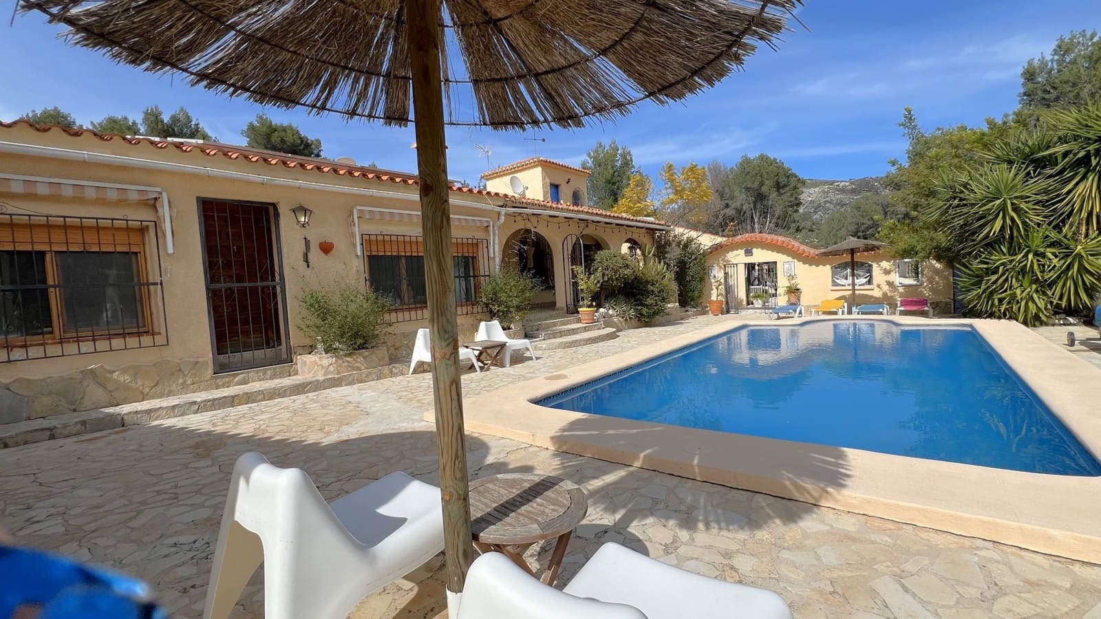 5 soverom Villa til salgs i Castell de Castells med svømmebasseng garasje - € 570 000 (Ref: 8899752)