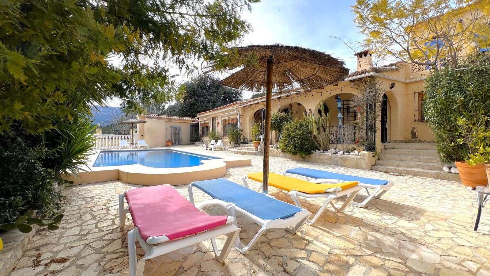 5 soverom Villa til salgs i Castell de Castells med svømmebasseng garasje - € 570 000 (Ref: 8899752)