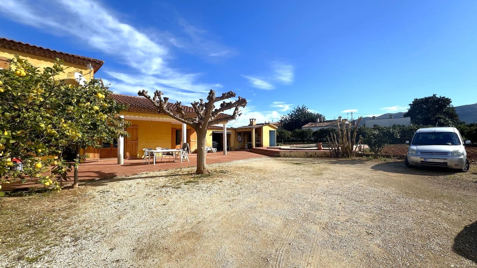 5 quarto Moradia para venda em Pedreguer com piscina garagem - 735 000 € (Ref: 8901741)