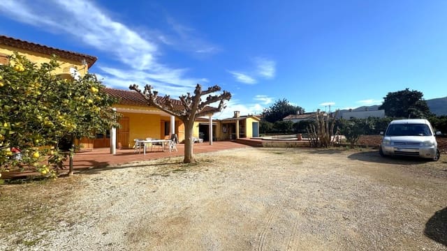 5 quarto Moradia para venda em Pedreguer com piscina garagem - 735 000 € (Ref: 8901741)