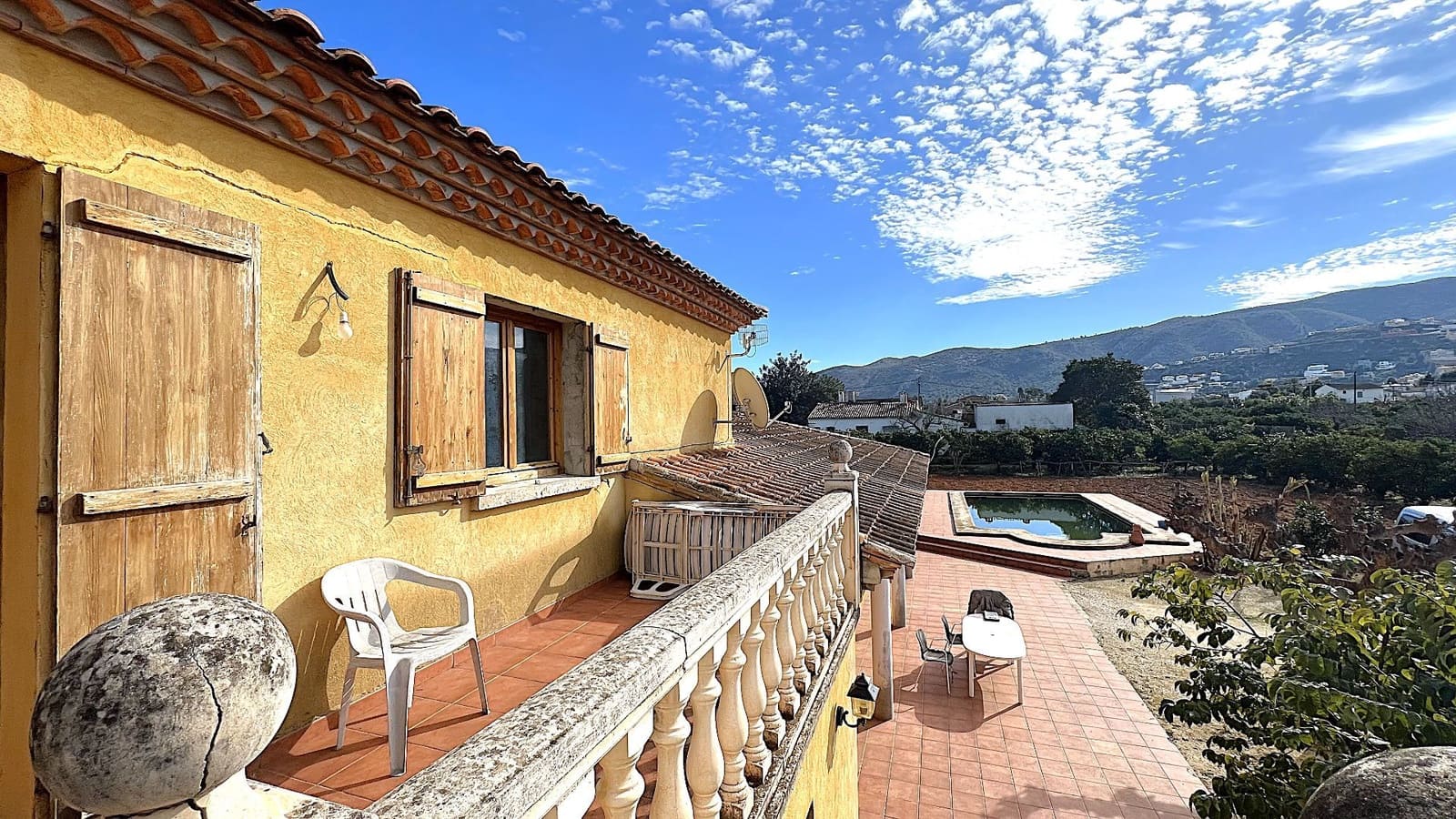 5 quarto Moradia para venda em Pedreguer com piscina garagem - 735 000 € (Ref: 8901741)