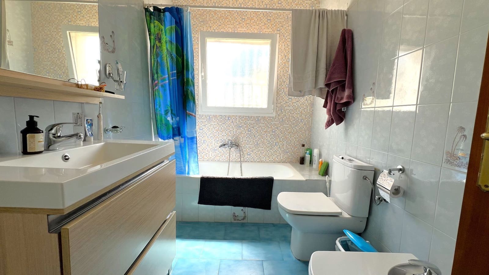 4 soveværelse Villa til salg i Orba med swimmingpool garage - € 696.800 (Ref: 8928416)