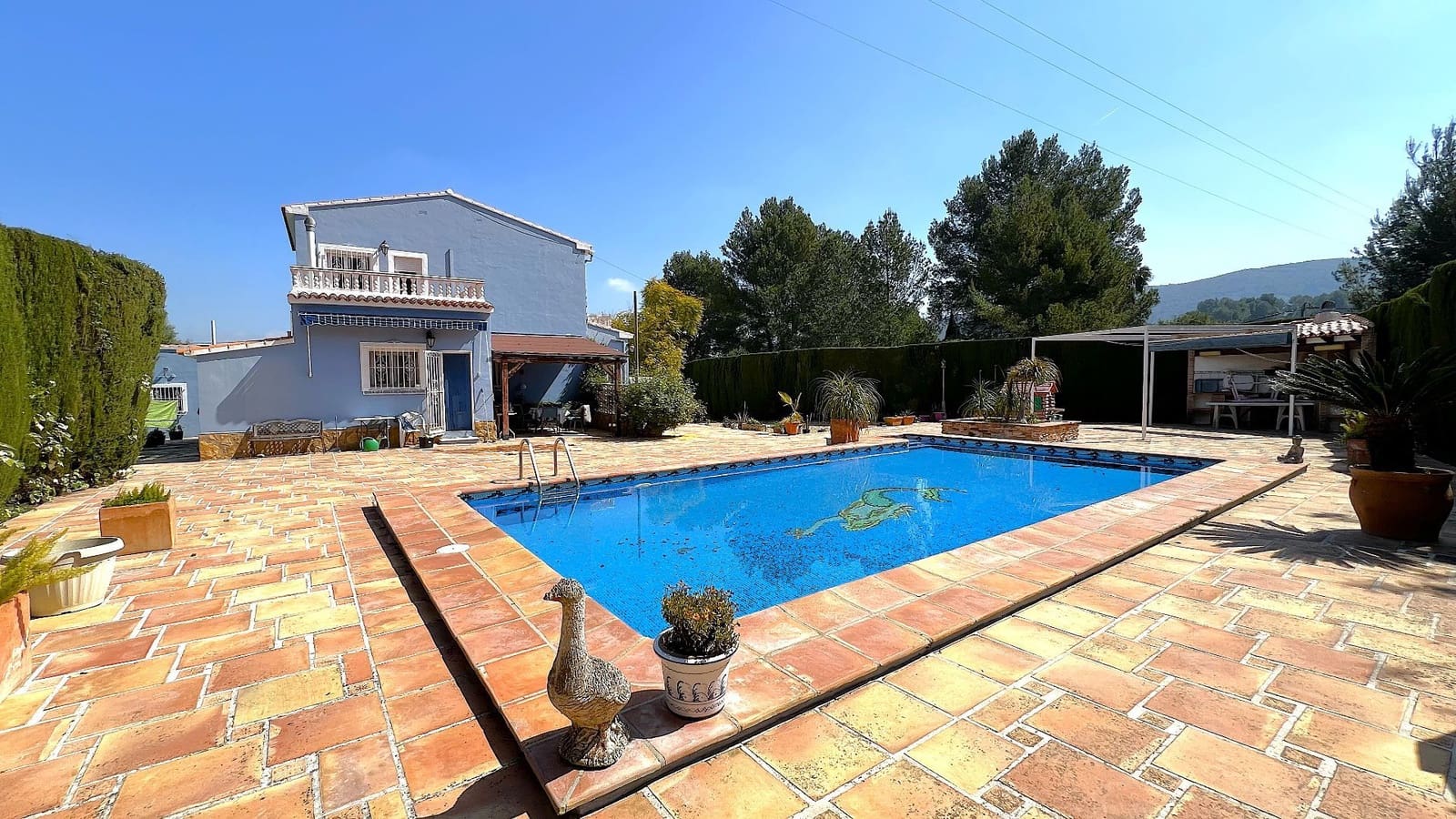 4 soveværelse Villa til salg i Orba med swimmingpool garage - € 696.800 (Ref: 8928416)