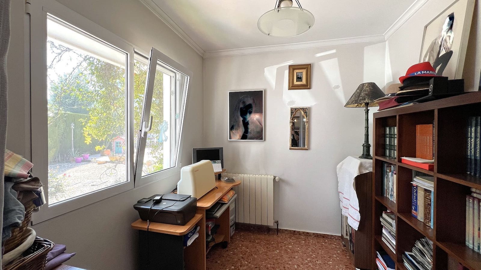 4 soveværelse Villa til salg i Orba med swimmingpool garage - € 696.800 (Ref: 8928416)