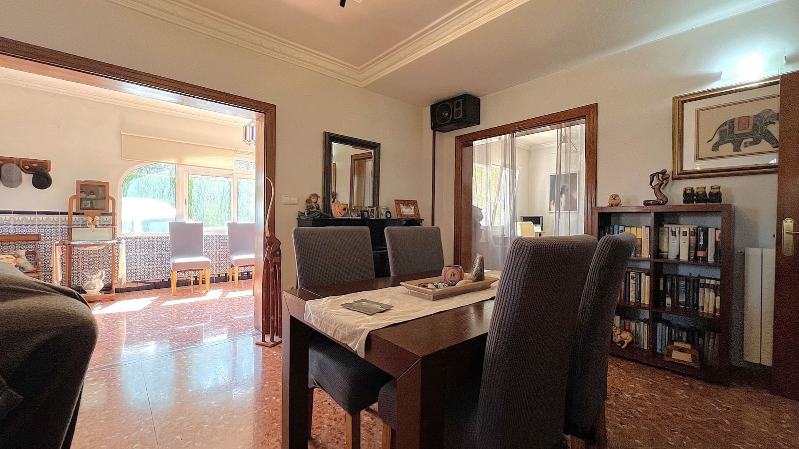 4 soveværelse Villa til salg i Orba med swimmingpool garage - € 696.800 (Ref: 8928416)