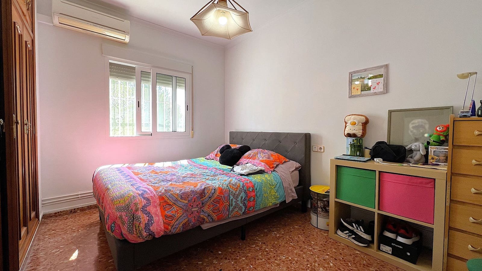 4 soveværelse Villa til salg i Orba med swimmingpool garage - € 696.800 (Ref: 8928416)