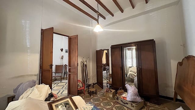 5 Zimmer Haus zu verkaufen in Orba - 210.000 € (Ref: 9074838)