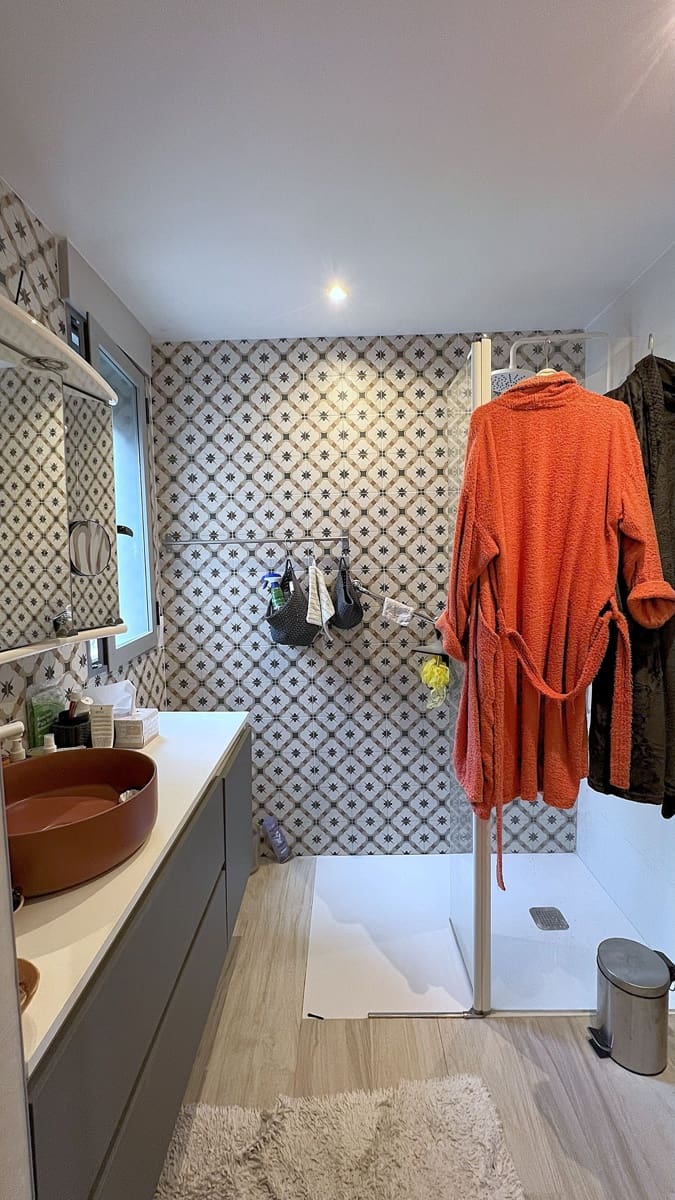 3 sypialnia Penthouse na sprzedaż w Pego z basenem garażem - 375 000 € (Ref: 9124577)