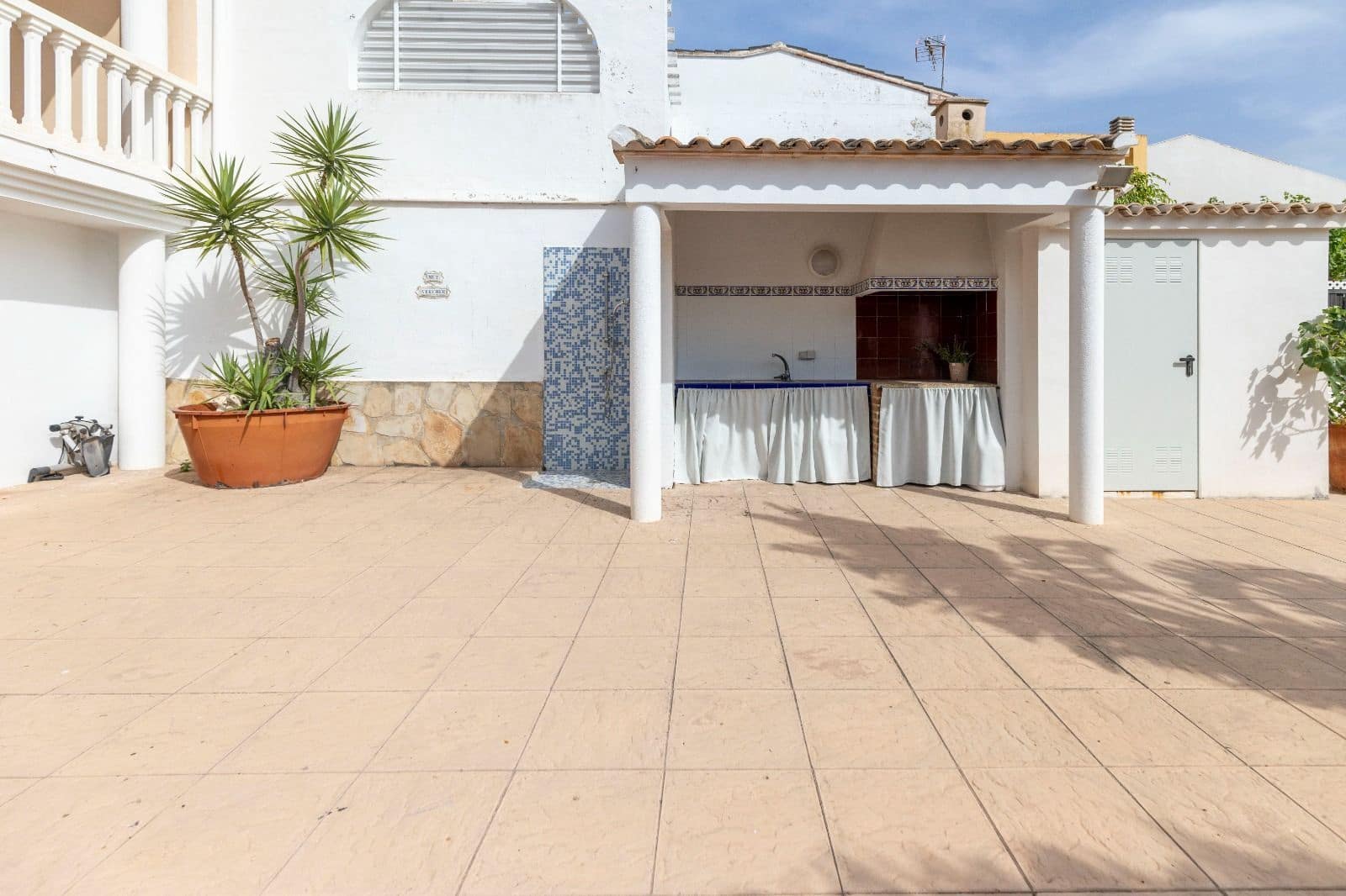 4 slaapkamer Villa te koop in Oliva met zwembad - € 450.000 (Ref: 9204221)