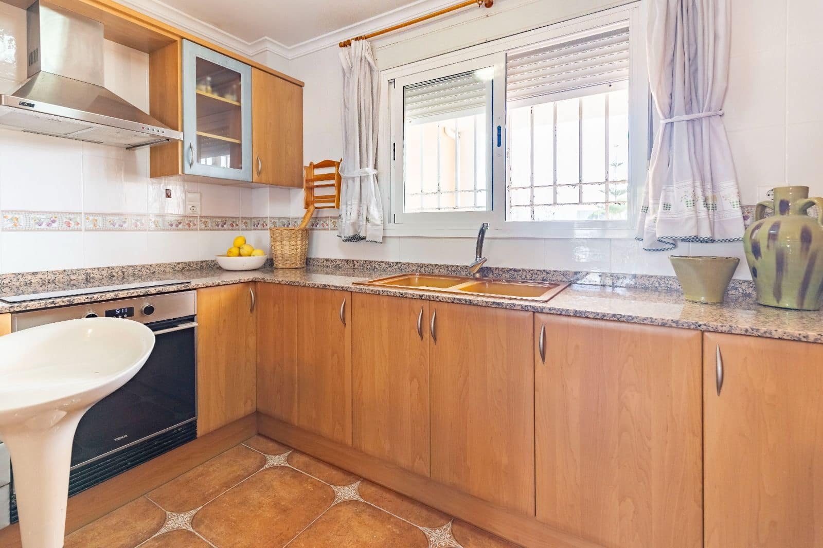 4 slaapkamer Villa te koop in Oliva met zwembad - € 450.000 (Ref: 9204221)