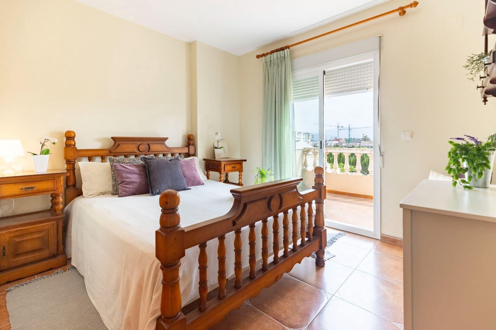 4 slaapkamer Villa te koop in Oliva met zwembad - € 450.000 (Ref: 9204221)