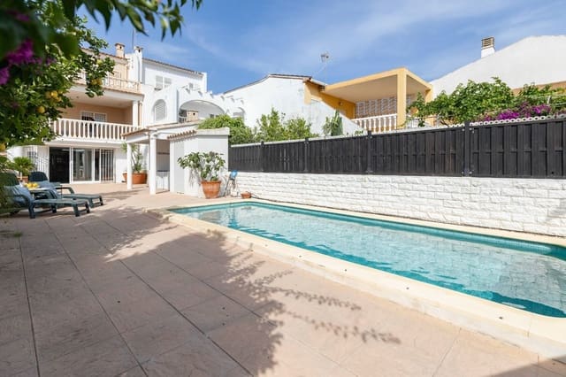 4 slaapkamer Villa te koop in Oliva met zwembad - € 450.000 (Ref: 9204221)