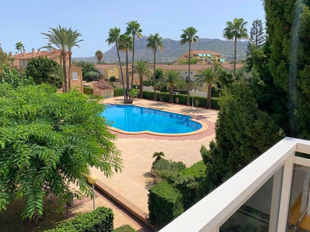 3 bedroom Penthouse for sale in Denia with pool garage - € 325,000 (Ref: 9726297)