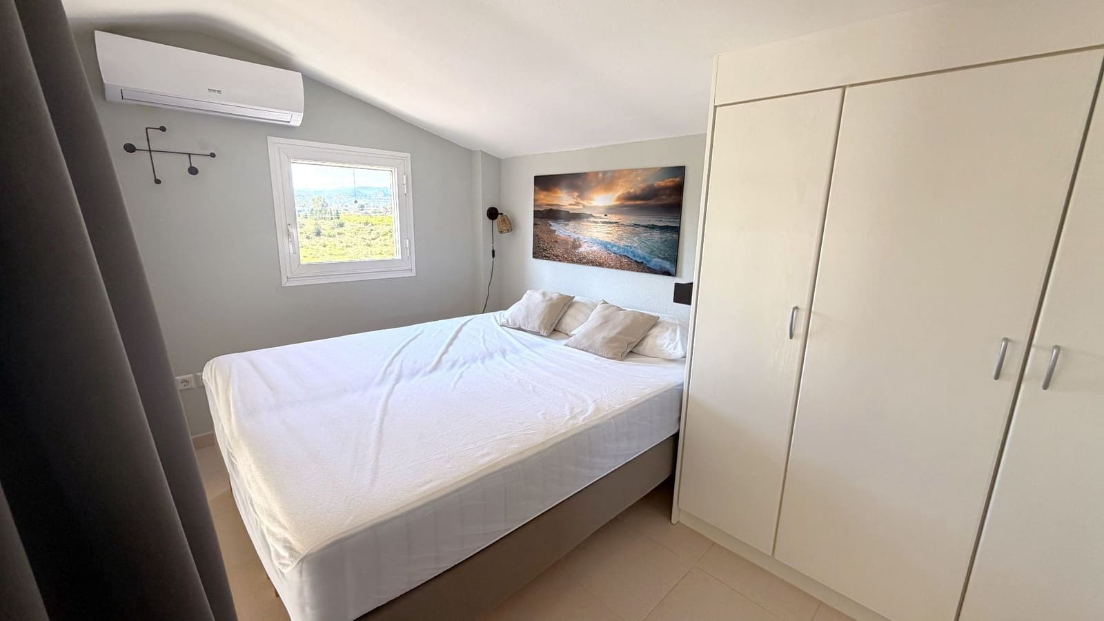 3 bedroom Penthouse for sale in Denia with pool garage - € 325,000 (Ref: 9726297)