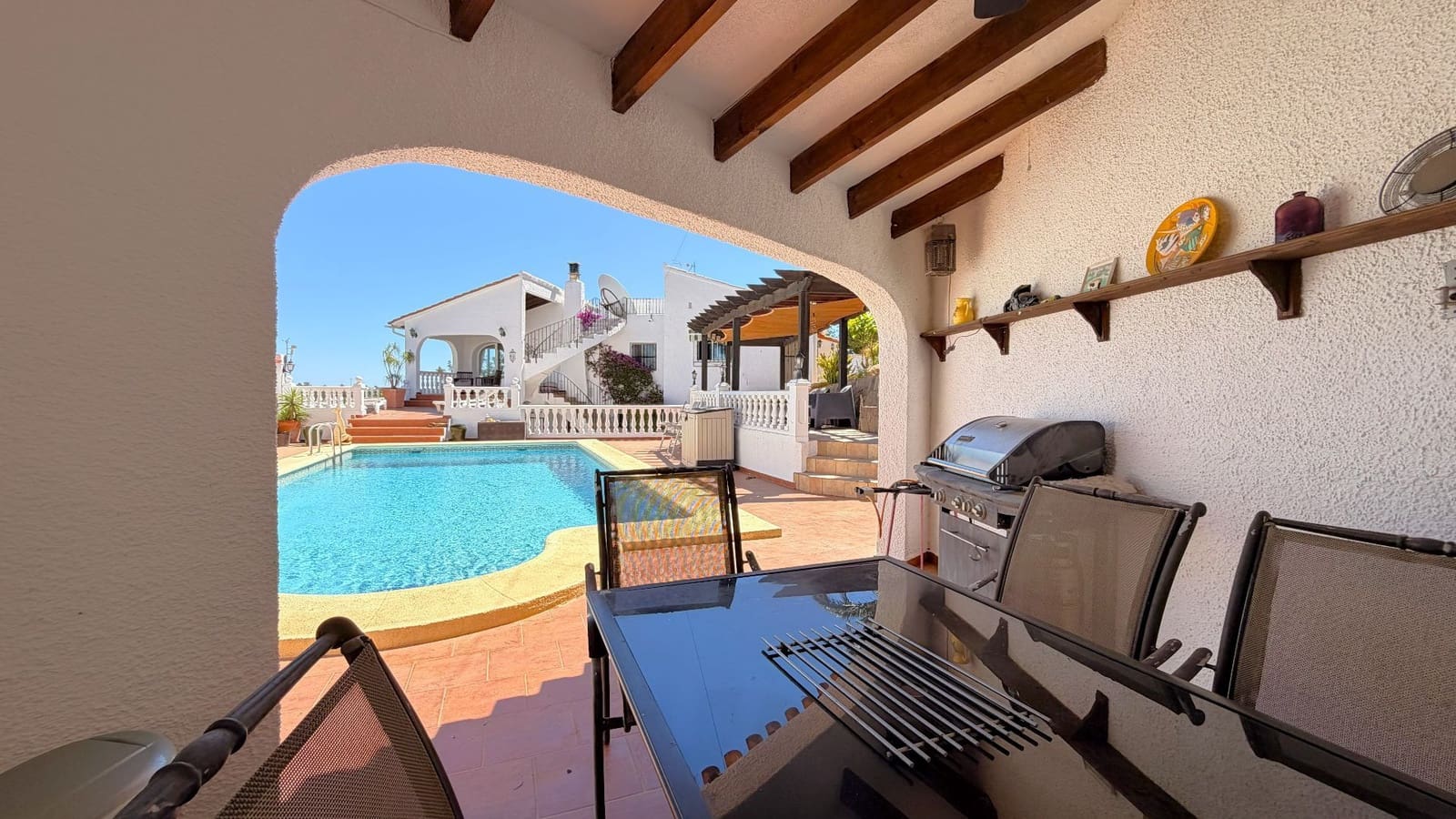 4 soverom Villa til salgs i Benidoleig med svømmebasseng garasje - € 650 000 (Ref: 9850916)