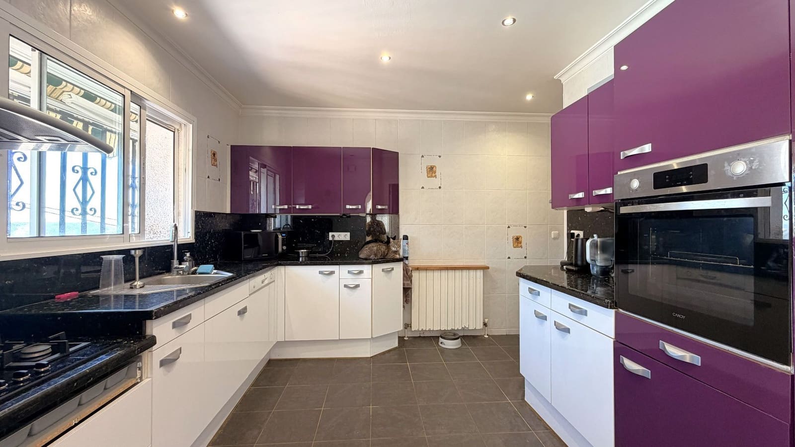 4 soverom Villa til salgs i Benidoleig med svømmebasseng garasje - € 650 000 (Ref: 9850916)