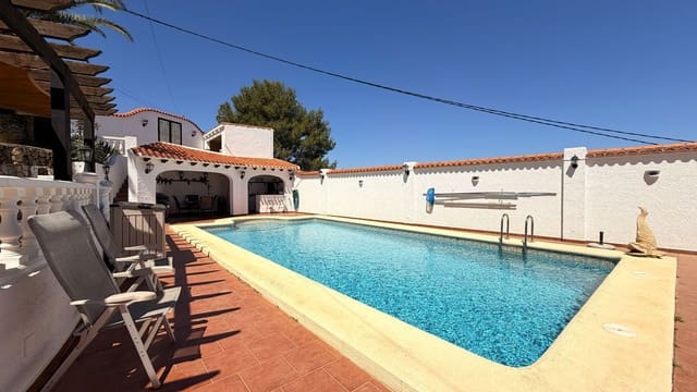 4 soverom Villa til salgs i Benidoleig med svømmebasseng garasje - € 650 000 (Ref: 9850916)