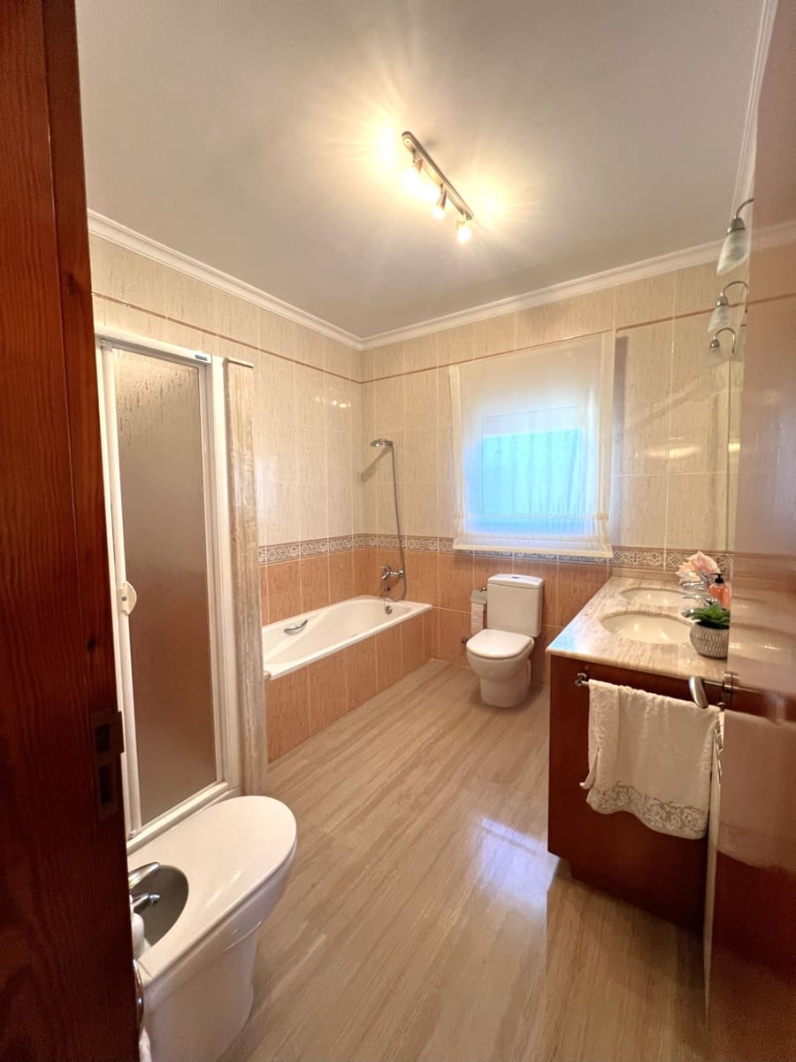 3 soveværelse Villa til salg i Beniarbeig med swimmingpool garage - € 750.000 (Ref: 9875632)