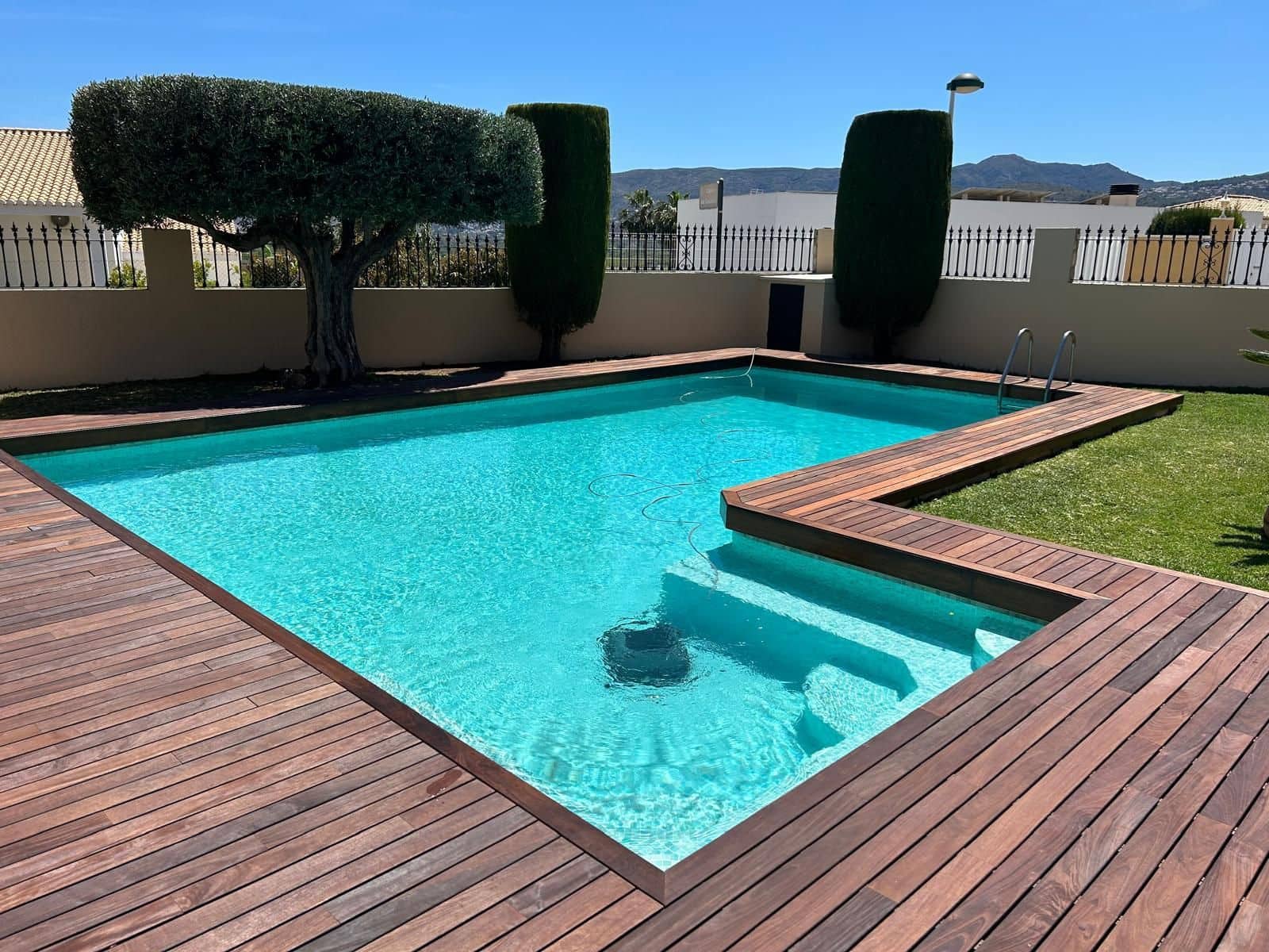 3 soveværelse Villa til salg i Beniarbeig med swimmingpool garage - € 750.000 (Ref: 9875632)