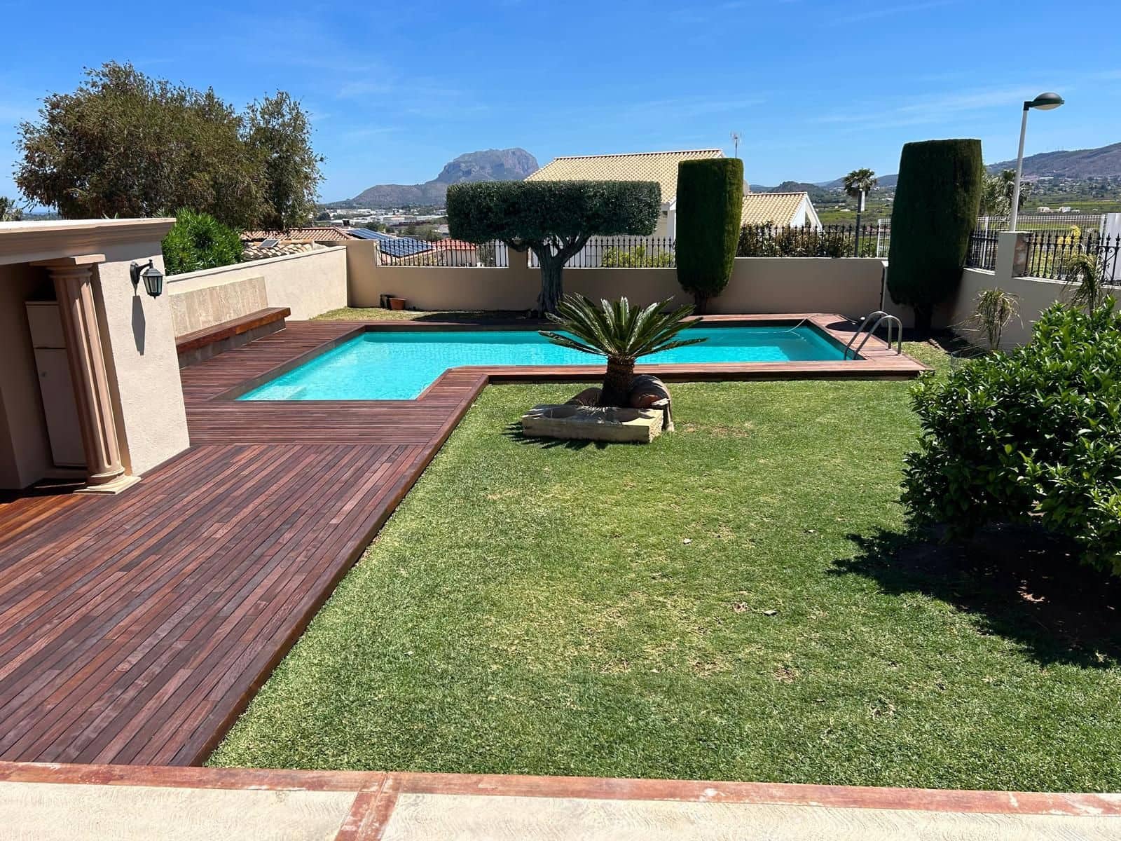 3 soveværelse Villa til salg i Beniarbeig med swimmingpool garage - € 750.000 (Ref: 9875632)
