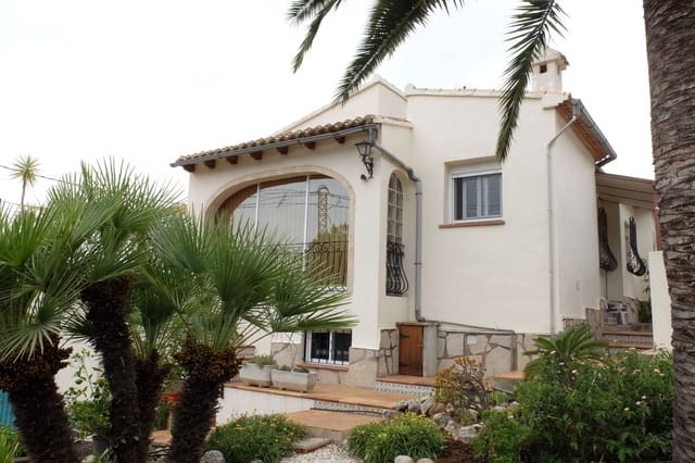 4 Zimmer Villa zu verkaufen in Sanet i Negrals mit Pool Garage - 450.000 € (Ref: 9998023)