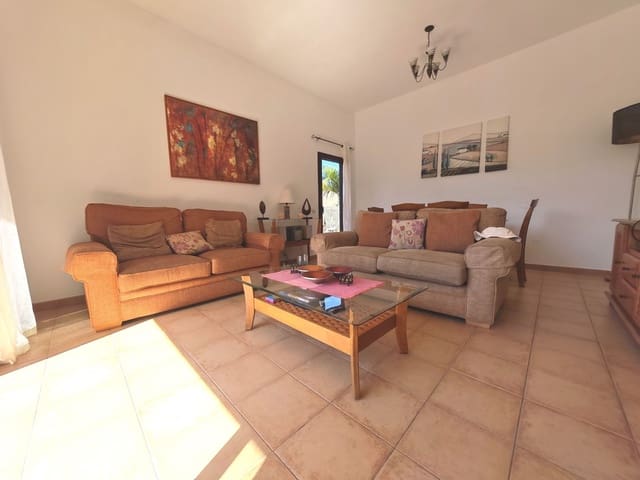 2 camera da letto Villa in vendita in Corralejo, La Oliva con piscina garage - 299.000 € (Rif: 10042459)