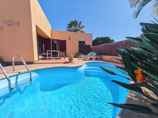 2 camera da letto Villa in vendita in Corralejo, La Oliva con piscina garage - 299.000 € (Rif: 10042459)