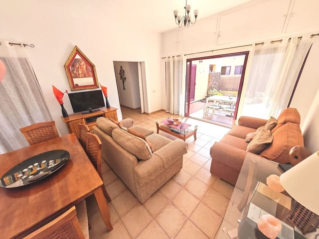 2 camera da letto Villa in vendita in Corralejo, La Oliva con piscina garage - 299.000 € (Rif: 10042459)