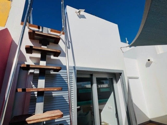 5 soveværelse Villa til salg i Corralejo med swimmingpool garage - € 1.495.000 (Ref: 8553662)