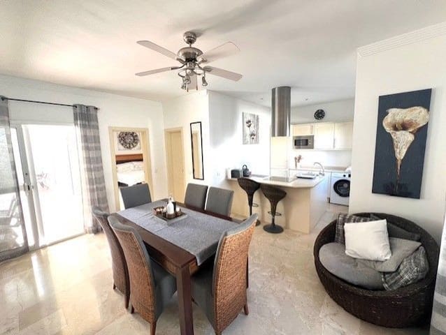 3 quarto Moradia para venda em Corralejo, La Oliva com piscina - 549 000 € (Ref: 8564525)