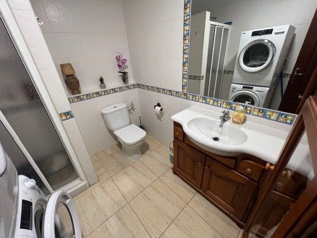 3 bedroom Apartment for sale in Puerto del Rosario - € 480,000 (Ref: 8901732)