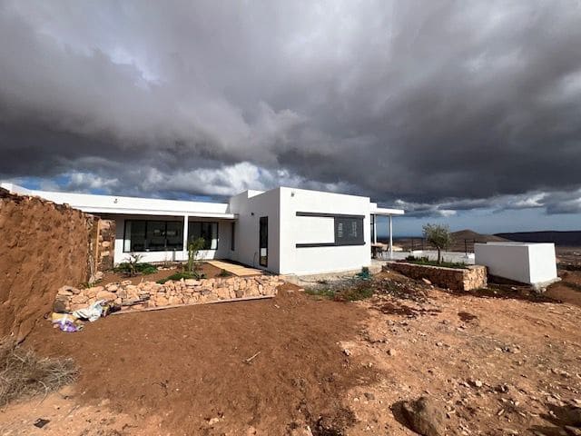 3 sovrum Villa till salu i Puerto del Rosario - 619 000 € (Ref: 8931888)