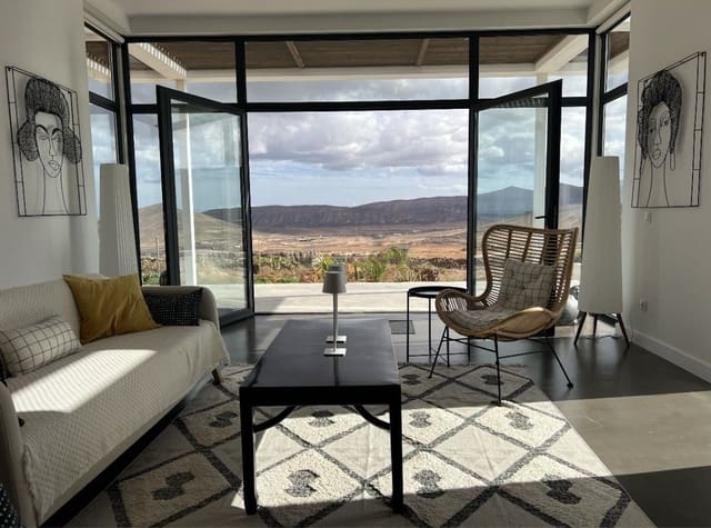 3 quarto Moradia para venda em Puerto del Rosario - 619 000 € (Ref: 8931888)