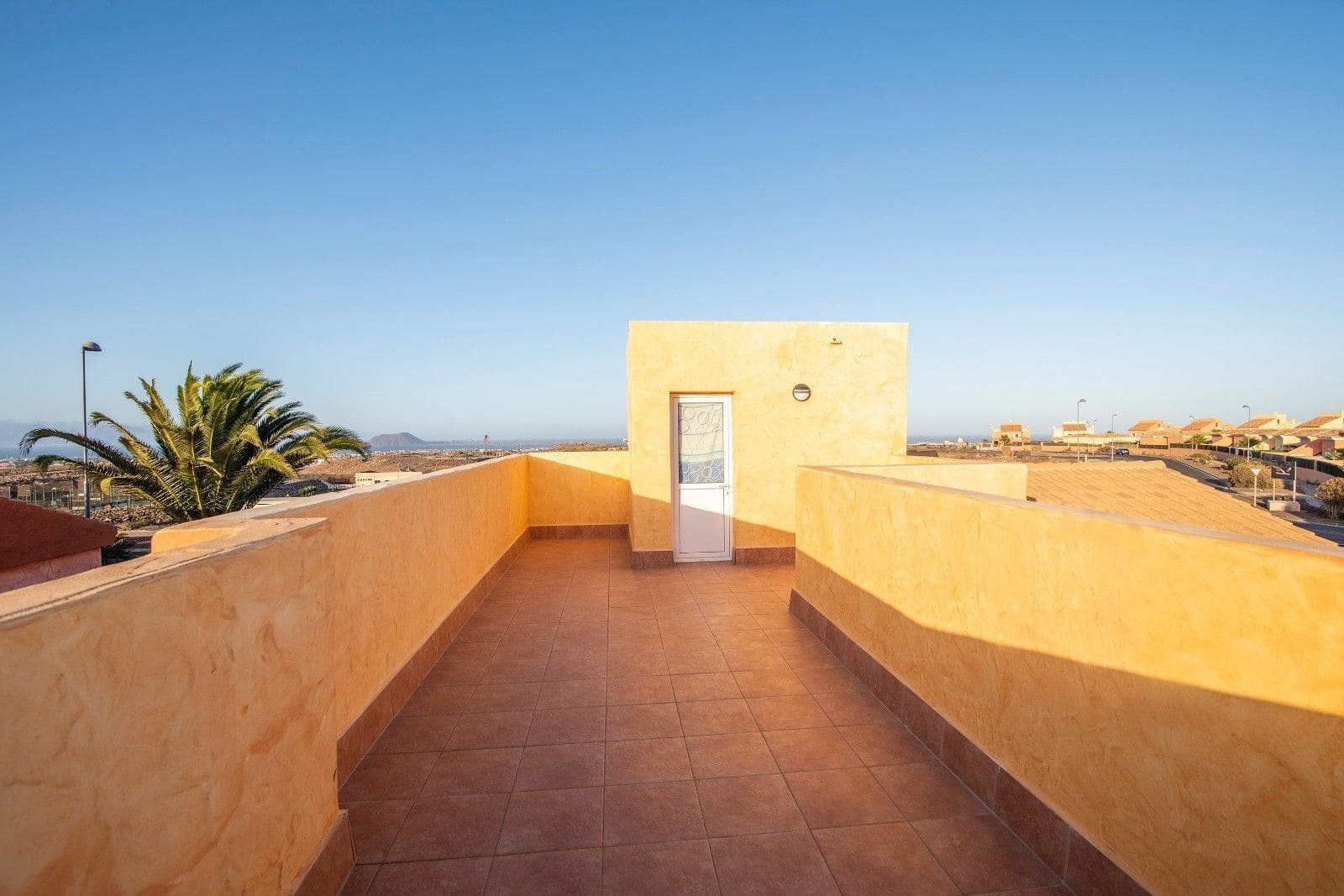 3 soveværelse Villa til salg i Corralejo med garage - € 575.000 (Ref: 9124576)