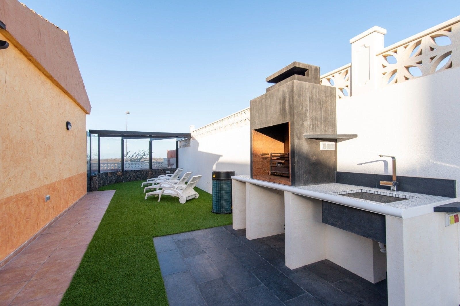 3 soveværelse Villa til salg i Corralejo med garage - € 575.000 (Ref: 9124576)