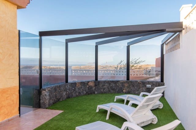 3 Zimmer Villa zu verkaufen in Corralejo, La Oliva mit Garage - 575.000 € (Ref: 9124576)