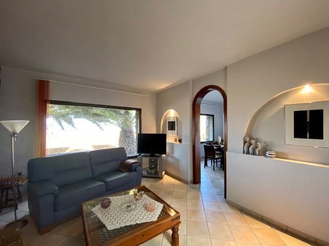 2 soveværelse Villa til salg i Villaverde med garage - € 1.300.000 (Ref: 9176156)