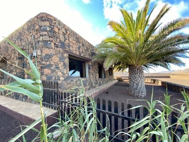 2 soveværelse Villa til salg i Villaverde med garage - € 1.300.000 (Ref: 9176156)