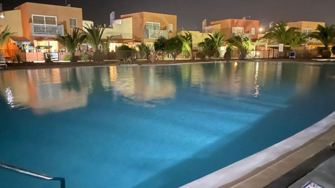 2 Zimmer Apartment zu verkaufen in Corralejo mit Pool Garage - 265.000 € (Ref: 9310431)