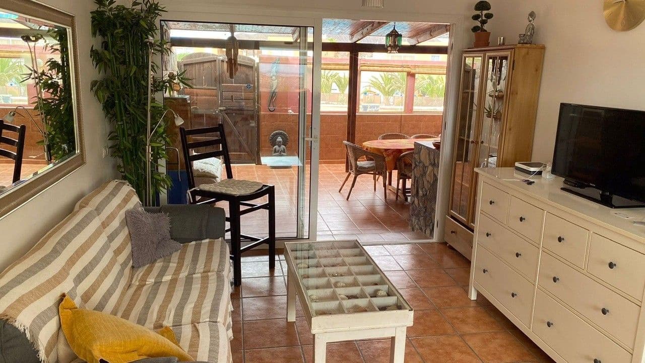2 Zimmer Apartment zu verkaufen in Corralejo mit Pool Garage - 265.000 € (Ref: 9310431)