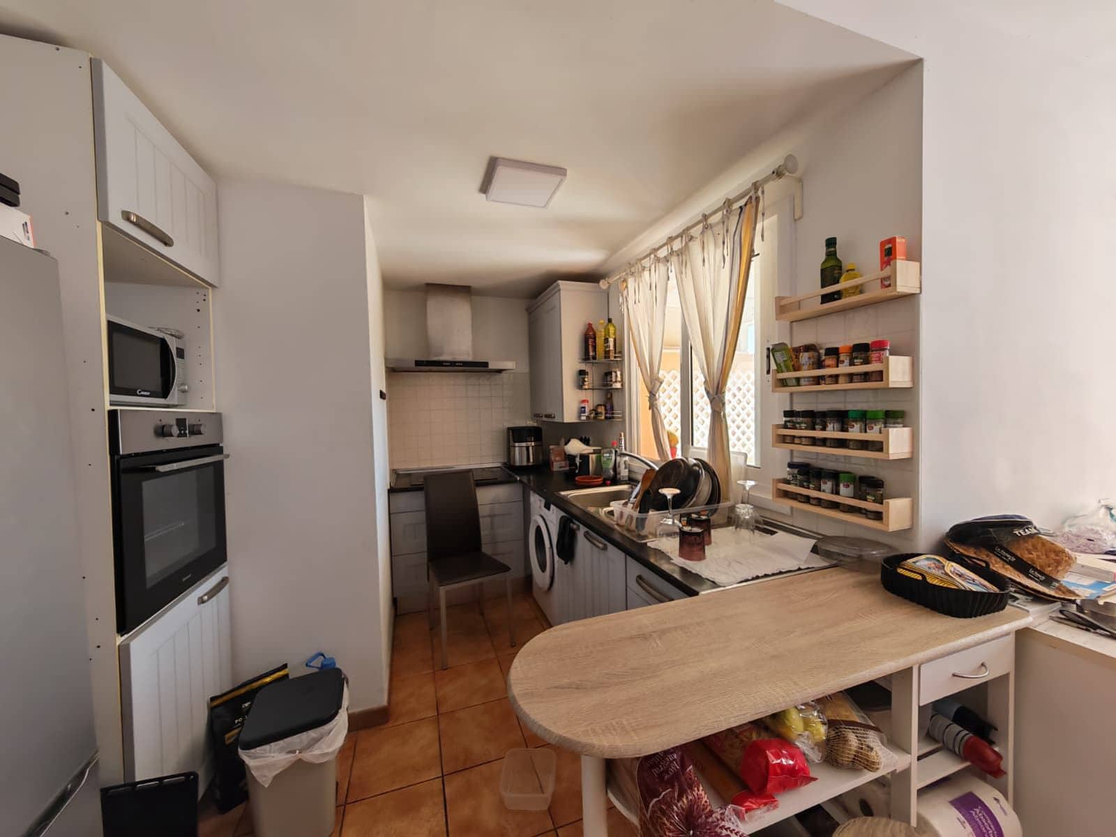 3 slaapkamer Appartement te koop in Corralejo met garage - € 238.000 (Ref: 9614654)