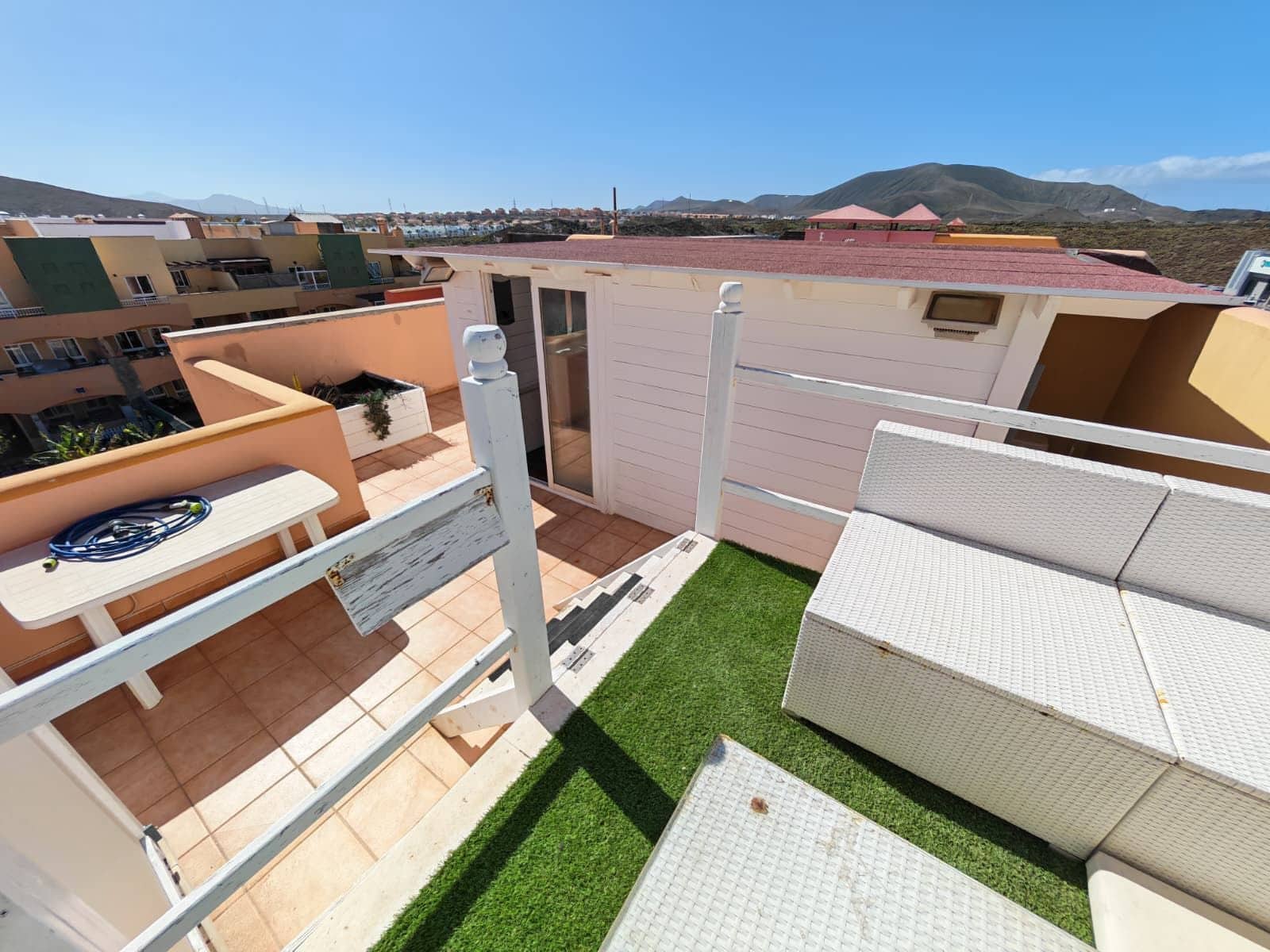 3 slaapkamer Appartement te koop in Corralejo met garage - € 238.000 (Ref: 9614654)